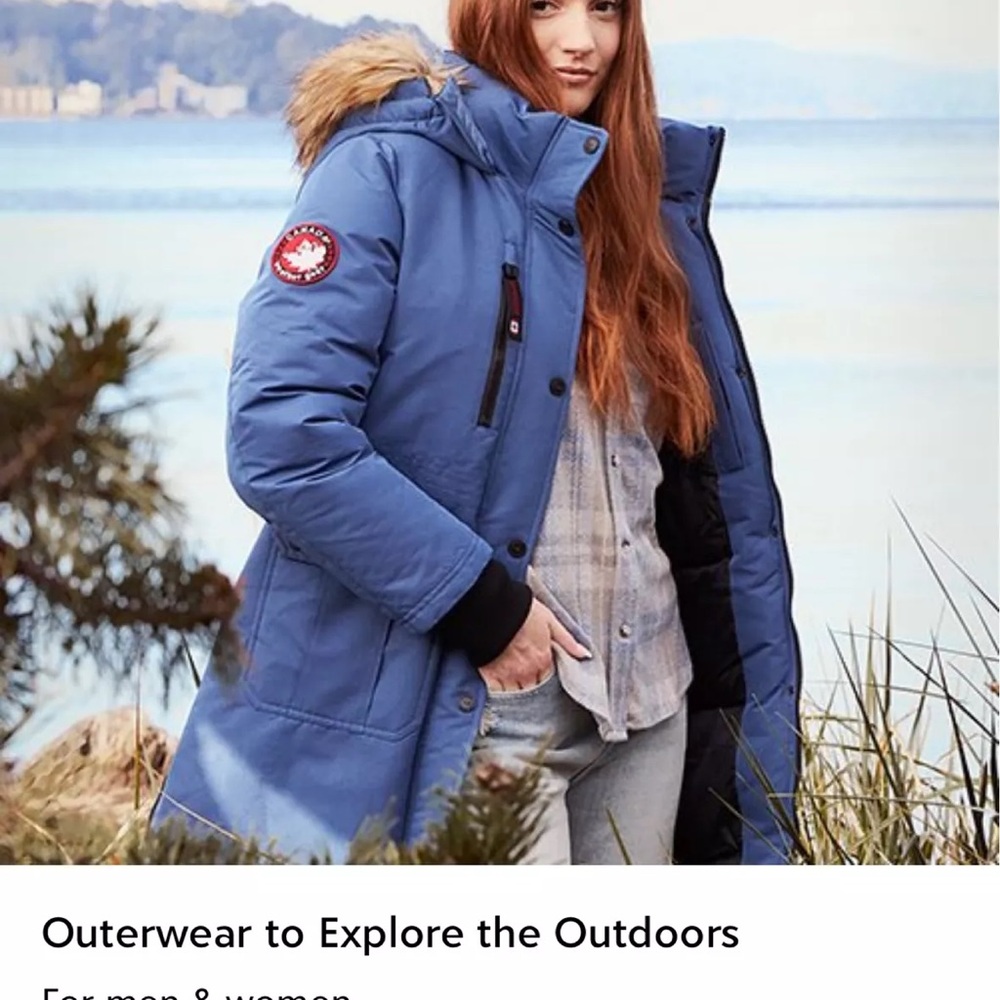 Canada Weather Gear Women’s Navy Parka with Faux Fur Trim - Picture 1 of 15